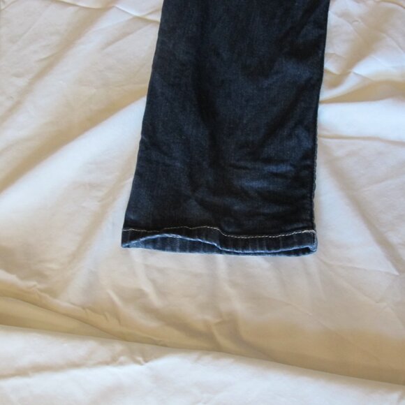 Simply Vera Vera Wang*Mid-Rise Straight Leg Cuffed Cropped Jeans - Picture 3 of 9